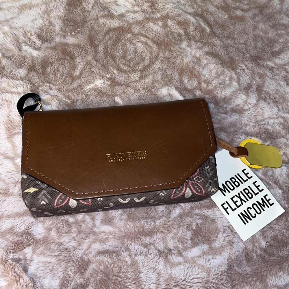 E.Riveter American Handbag Sugar Plum Canvas & Brown Leather Crossbody